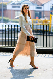 beige skirt, black bag, green shoes, high heels, laure heriard dubreuil, leather bag, leather shoes, white shirt, street style, jonathan paciullo, FW, frenchystyle, fashion week, MFW, MILAN, SPRING SUMMER 2019, SS 19, vertical, full length
