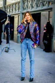 louis vuitton, black tshirt, printed jacket, bomber jacket, multiprint jacket, animal print jacket, multicolor jacket, classic jeans, satin boots, heeled boots, blue boots, fashion week, frenchystyle, FW, jonathan paciullo, street style, PFW, PARIS, menswear, FALL WINTER 2022-2023, AUTUMN WINTER 2022-2023, FW 22-23, full length, vertical