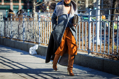 atmosphere details, AUTUMN WINTER 2016-2017, AW 16-17, black scarf, camel boots, camel pants, detail, fashion week, frenchystyle, fur coat, FW, FW 16-17, grey coat, high boots, high heels, horizontal, jonathan paciullo, leather boots, leather clutch, nausheen shah, NEW YORK, NYFW, street style, woman