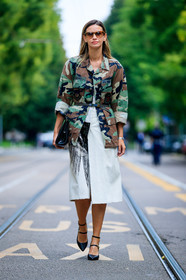 black bag, black belt, black shoes, camo jacket, camouflage, Clara Racz, fashion week, frenchystyle, full length, FW, green jacket, jonathan paciullo, leather bag, leather belt, leather shoes, MFW, MILAN, military jacket, printed jacket, SPRING SUMMER 2017, SS 17, street style, sunglasses, trousers, vertical, white dress