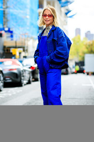 animal print, beige top, blue denim, blue jacket, blue overall, denim jacket, leather shoes, snake print, sunglasses, trousers, white shoes, fashion week, frenchystyle, FW, jonathan paciullo, street style, LFW, LONDON, SPRING SUMMER 2019, SS 19, vertical, full length