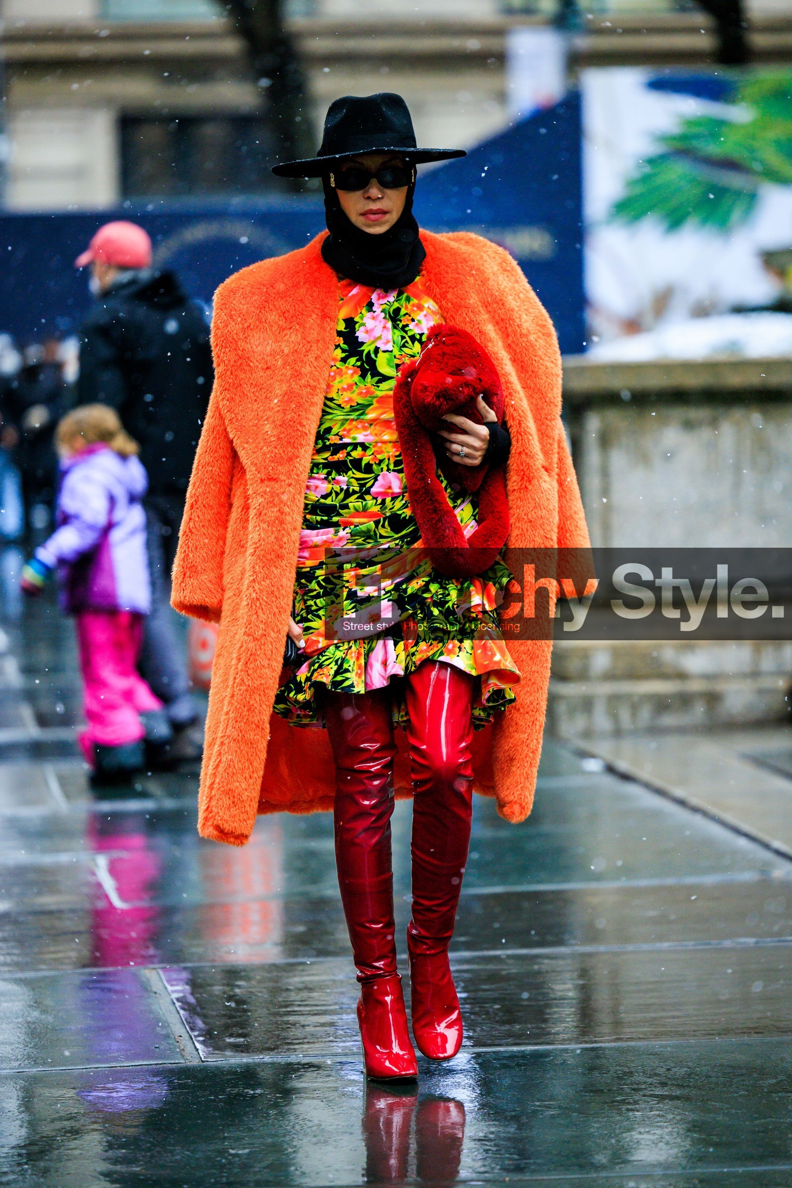 orange coat, furry coat, printed flowered face mask, printed mini dress, multicolor dress, black high knee boots, red boots, fitted black pattent boots, furry bag, red bag, black hat, black sunglasses, fashion week, frenchystyle, FW, jonathan paciullo, street style, NYFW, NEW YORK, AUTUMN WINTER 2022-2023, FALL WINTER 2022_2023, FW 22-23, vertical, full length