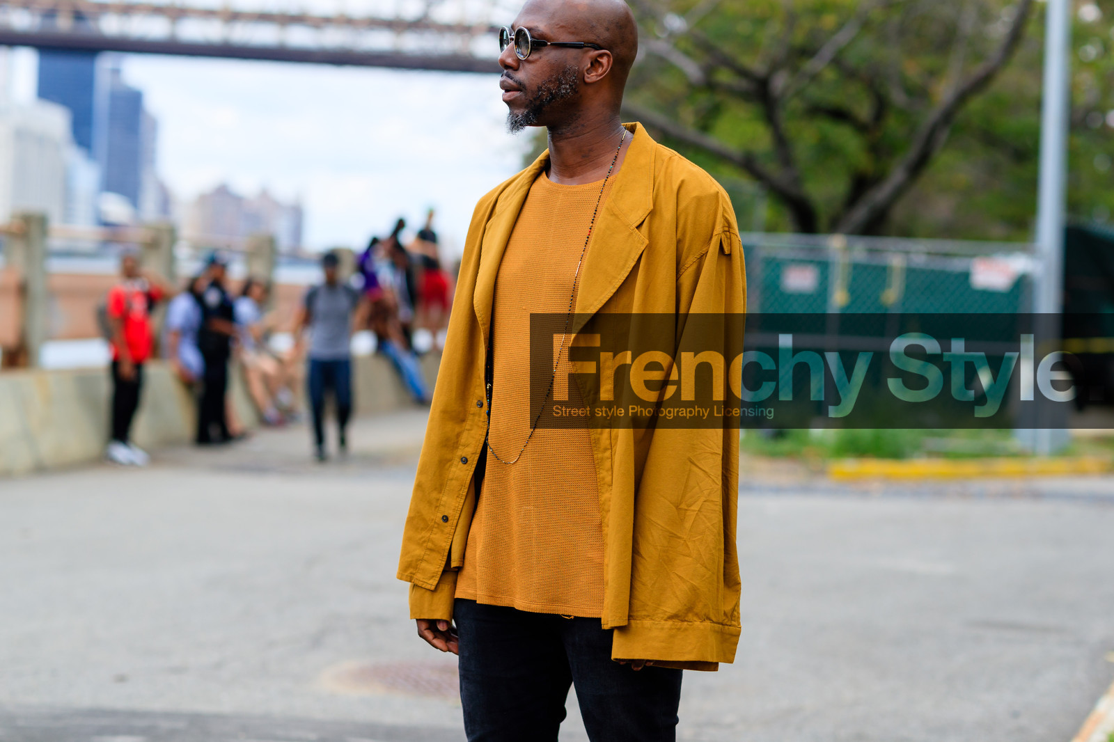 atmosphere details, detail, fashion week, frenchystyle, FW, horizontal, jonathan paciullo, NEW YORK, NYFW, orange jacket, orange sweater, SPRING SUMMER 2017, SS 17, street style, sunglasses, tone on tone