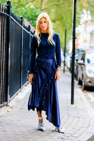 ada kokosar, blue cardigan, blue shoes, blue skirt, leather shoes, ruffled skirt, tone on tone, total look blue, fashion week, frenchystyle, FW, jonathan paciullo, street style, LFW, LONDON, SPRING SUMMER 2019, SS 19, vertical, full length
