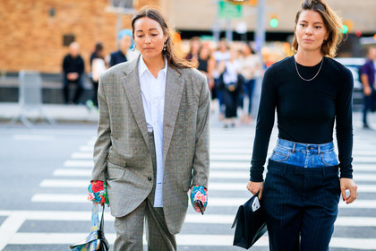 annina mislin, atmosphere details, black bag, black sweater, blazer, blue denim, blue pants, brown jacket, brown pants, checked jacket, checked pants, denim pants, detail, earrings, fashion week, floral, flower, frenchystyle, FW, horizontal, jeans, jonathan paciullo, layers, leather bag, MISLIM, NEW YORK, NYFW, oversize, printed bag, rachael wang, SPRING SUMMER 2018, SS 18, street style, striped pants, trousers, white shirt