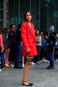 diletta bonaiuti, red jacket, max mara jacket, jacket dress, white t-shirt, chain necklace, golden necklace, black leather bag, hand bag, animal skin bag, black leather shoes, kitten heels shoes, fashion week, frenchystyle, FW, jonathan paciullo, street style, MFW, MILAN, SPRING SUMMER 2020, SS 20