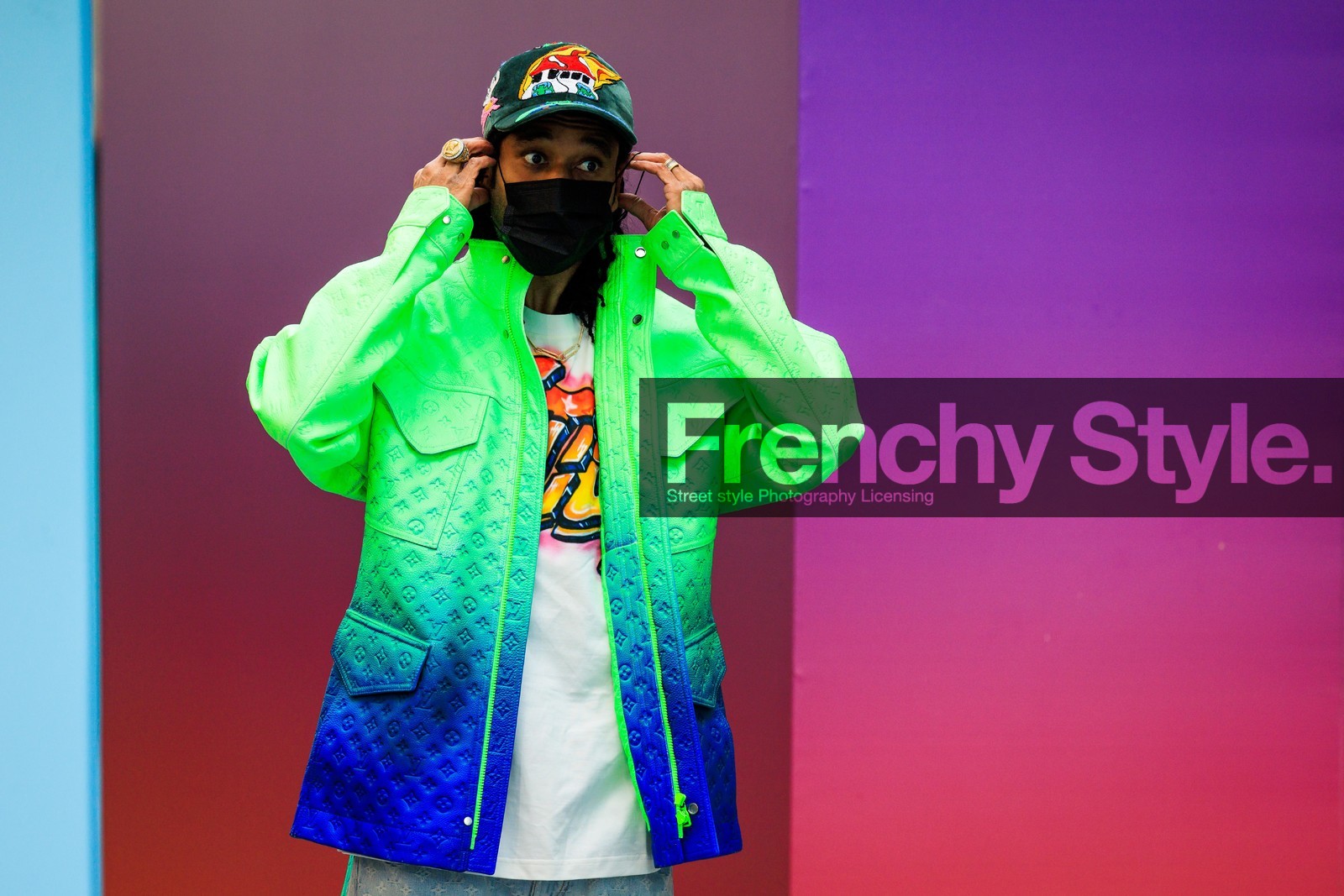 menswear, fashion week, frenchystyle, FW, jonathan paciullo, street style, PFW, PARIS, FALL WINTER 2022-2023, AUTUMN WINTER 2022-2023, FW 22-23, atmosphere details, detail, horizontal