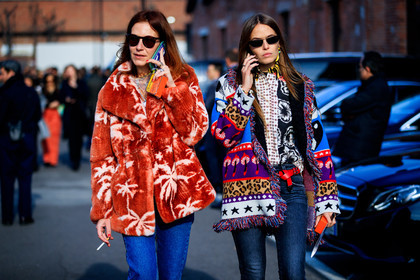 animal print, black belt, blue denim, brown fur, denim pants, floral, flowers, fringes, fur jacket, graphic jacket, graphic shirt, jeans, leather belt, leopard, multicolor jacket, pink, prada, printed jacket, printed shirt, purple, purple jacket, red, studs, sunglasses, trousers, turquoise, yellow, fashion week, frenchystyle, FW, jonathan paciullo, street style, MFW, MILAN, AUTUMN WINTER 2018-2019, FALL WINTER 2018-2019, FW 18-19, horizontal, atmosphere details, carlotta oddi
