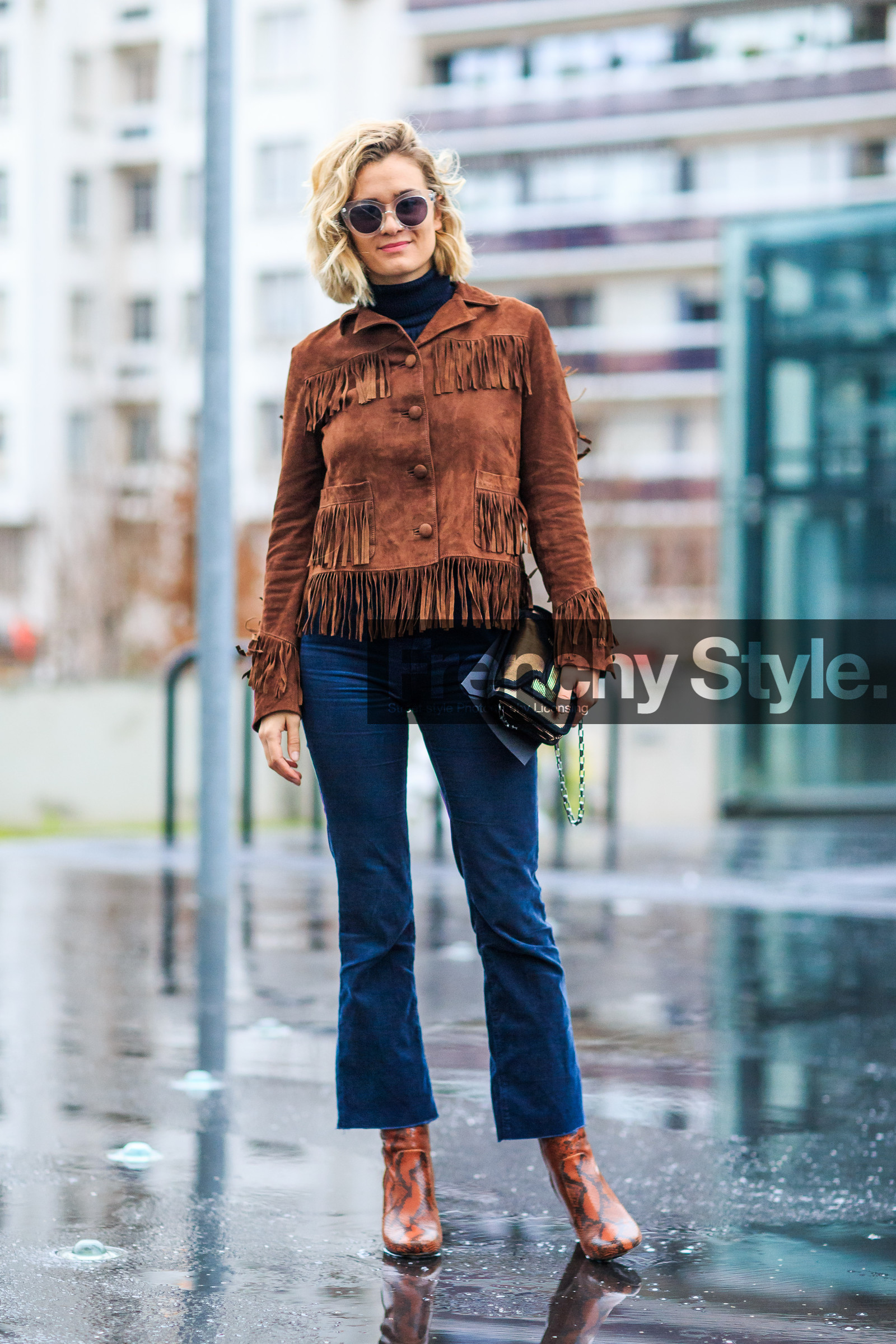 adenorah, animal print, AUTUMN WINTER 2016-2017, AW 16-17, blue, blue denim, bronze, brown, brown bag, brown boots, brown jacket, denim pants, FALL WINTER 2016-2017, fashion week, frenchystyle, fringes, full length, FW, FW 16-17, jeans, jonathan paciullo, leather boots, leather jacket, PARIS, PFW, pierre hardy, snake print, street style, suede jacket, sunglasses, trousers, vertical