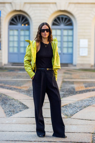 bicolor, black belt, black look, black pants, black sunglasses, black top, celine belt, color, Erika Boldrin, leather belt, leather jacket, sunglasses, yellow jacket, zip up jacket, fashion week, frenchystyle, FW, jonathan paciullo, street style, MFW, MILAN, SPRING SUMMER 2022, SS 22, vertical, full length