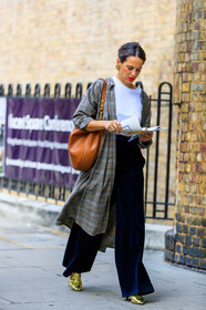 alix morabito, blue pants, brown bag, checked, corduroy, earrings, golden shoes, graphic jacket, grey jacket, high heels, leather bag, leather shoes, plaid, printed jacket, red lips, trousers, white t shirt, fashion week, frenchystyle, FW, jonathan paciullo, street style, LFW, LONDON, SPRING SUMMER 2019, SS 19, vertical, full length