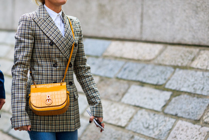 atmosphere details, blazer, checked jacket, detail, fashion week, frenchystyle, FW, graphic jacket, horizontal, jonathan paciullo, leather bag, LFW, LONDON, plaid, printed jacket, SPRING SUMMER 2018, SS 18, street style, white shirt, yellow bag