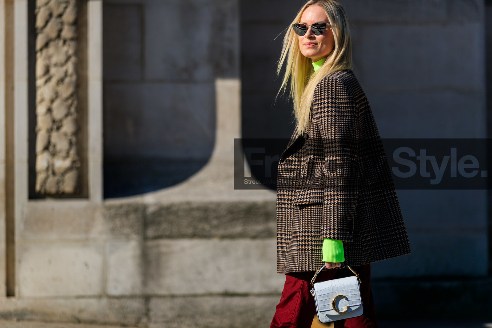 blazer, brown jacket, checked, chloé, graphic jacket, green sweater, houndstooth pattern, leather bag, neon, plaid, printed jacket, red pants, sunglasses, thora valdimars, trousers, white bag, PARIS, PFW, street style, jonathan paciullo, FW, frenchystyle, fashion week, AUTUMN WINTER 2019-2020, AW 19-20, FALL WINTER 2019-2020, FW 19-20, horizontal, atmosphere details, detail