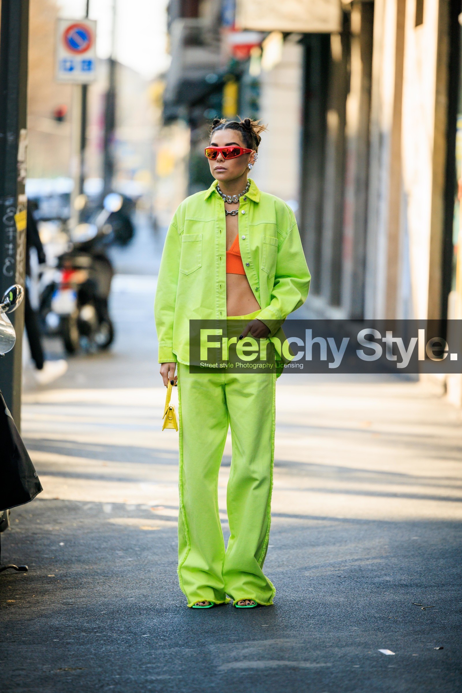 red sunglasses, silver choker, studs choker, hair bows, 90S look, green suit, fluo green look, denim look, orange top, green sandals, chiquito bag, yellow mini bag, jacquemus mini bag, karina nigay, fashion week, frenchystyle, FW, jonathan paciullo, street style, vertical, full length
