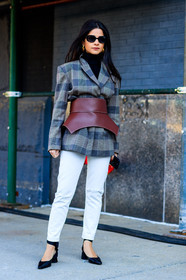 black shoes, black turtleneck, brown belt, checked, checked jacket, graphic jacket, grey jacket, high heels, leather belt, leather shoes, loewe, plaid, printed jacket, sunglasses, tartan, trousers, white pant, street style, jonathan paciullo, FW, frenchystyle, fashion week, NYFW, NEW YORK, AUTUMN WINTER 2018-2019, AW 18-19, FALL WINTER 2018-2019, FW 18-19, vertical, full length, Lainy Hedaya