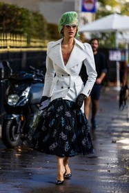 black gloves, black heels, black pumps, black skirt, blazer, gloves, green hair, hairtstyle, lace gloves, Miss Fame, printed skirt, skirt, tattoo, tulle skirt, white blazer, street style, jonathan paciullo, FW, frenchystyle, fashion week, PFW, PARIS, SPRING SUMMER 2022, SS 22, vertical, full length