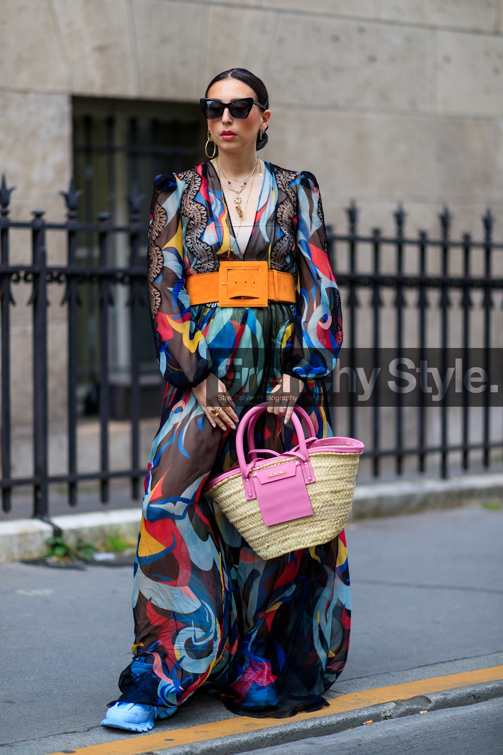 stella mccartney sunglasses, eyecat sunglasses, butterfly sunglasses, black sunglasses, black dress, multicolor dress, long dress, lace dress, long sleeves dress, silk dress, low necked dress, belted dress, big belt, suede belt, orange belt, orange suede belt, pink leather bag, jacquemus bag, basket bag, hand bag, sheer dress, printed dress, golden necklace, long necklace, multi necklace, stone necklace, hoop earrings, golden earrings, fashion week, frenchystyle, FW, jonathan paciullo, street style, PFW, PARIS, AUTUMN WINTER 2021-2022, FALL WINTER 2021-2022, FW 21-22, vertical, full length