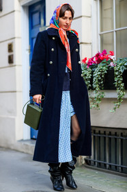 black coat, black shoes, blue denim, céline, graphic dress, green bag, headscarf, high boots, high heels, leather bag, leather shoes, printed dress, printed scarf, red scarf, fashion week, frenchystyle, FW, jonathan paciullo, street style, LFW, LONDON, AUTUMN WINTER 2018-2019, AW 18-19, FALL WINTER 2018-2019, FW 18-19, vertical, full length