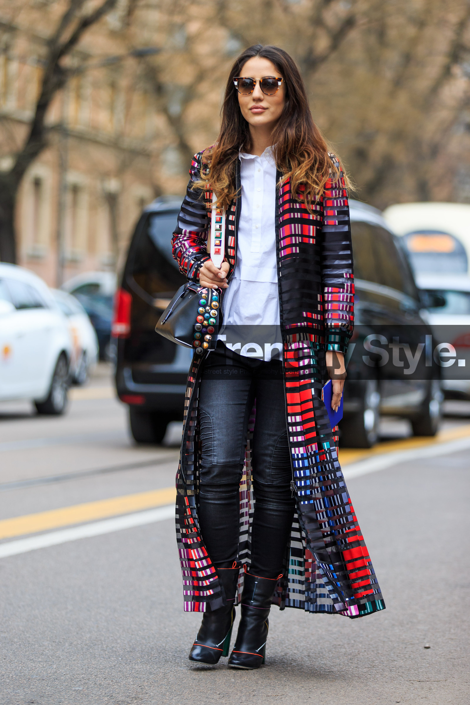 AUTUMN WINTER 2016-2017, AW 16-17, black bag, black boots, black coat, black pants, embroidered bag, FALL WINTER 2016-2017, fashion week, fendi, frenchystyle, full length, FW, FW 16-17, geometric, graphic coat, high heels, jonathan paciullo, leather bag, leather boots, leather pants, LFW, LONDON, MENSWEAR, multicolor bag, printed coat, street style, striped coat, stripes, sunglasses, tamara kalinic, trousers, vertical, white shirt
