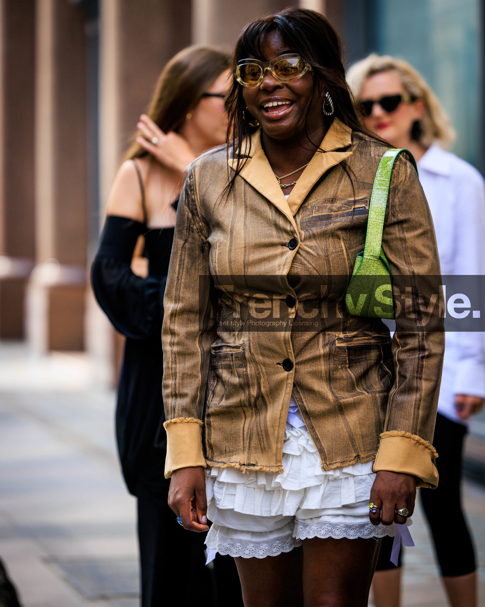 fashion week, frenchystyle, FW, jonathan paciullo, street style, LFW, LONDON, atmosphere details, detail, SPRING SUMMER 2024, SS 24