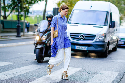 atmosphere details, blue shirt, embroidered bag, fashion week, frenchystyle, full length, FW, gingham, gold bag, golden sandals, golden shoes, high heels, horizontal, jonathan paciullo, leather bag, leather shoes, long skirt, PARIS, patchwork, PFW, ruffle, ruffled shirt, shiny bag, shiny shoes, SPRING SUMMER 2017, SS 17, street style, white skirt