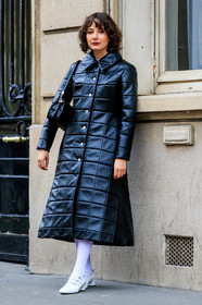 alyssa coscarelli, black leather coat, black leather bag, quilted coat, white tights, white polish shoes, mary jane shoes, carel shoes, multi straps shoes, kitten heels shoes, fashion week, frenchystyle, FW, jonathan paciullo, street style, PFW, PARIS, vertical, full length