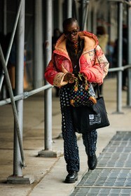 multicolor look, details, green nails, bandana coat, puffed coat, multicolor winter coat, winter outwear, doctors glasses, louis vuitton logo bag, multicolor handbagd, louis vuitton handbag, monogram handbag, black pants, white dots pants, patched, jacket, black doctor martens, doctor martens boots, tote bag, margiela jeans, cut out jeans, maison margiela pants, black bomber jacket, street style, jonathan paciullo, FW, frenchystyle, fashion week, NYFW, NEW YORK, AUTUMN WINTER 2022-2023, FALL WINTER 2022_2023, FW 22-23, vertical, full length