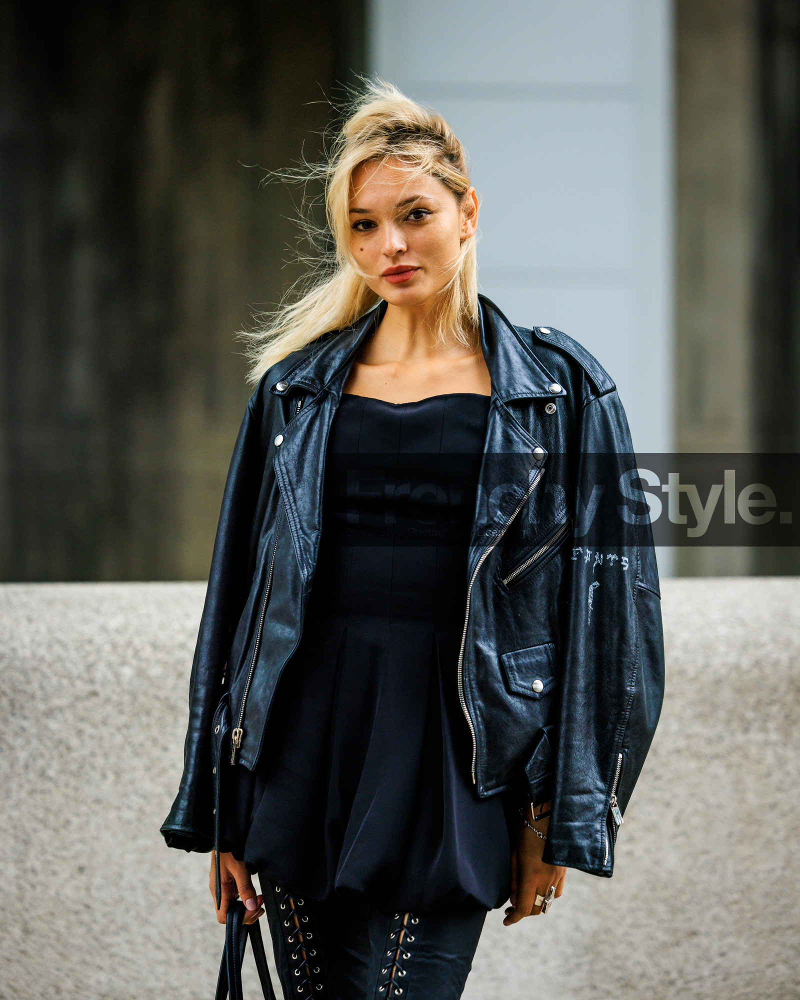 fashion week, frenchystyle, FW, jonathan paciullo, street style, LFW, LONDON, atmosphere details, detail, SPRING SUMMER 2024, SS 24