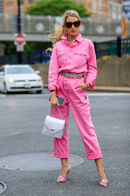 belt, denim jumpsuit, earrings, high heels, leather bag, leather shoes, pink denim, pink jumpsuit, pink shoes, shiny bag, silver bag, sunglasses, trousers, fashion week, frenchystyle, FW, jonathan paciullo, street style, NEW YORK, NYFW, SPRING SUMMER 2020, SS 20, vertical, full length