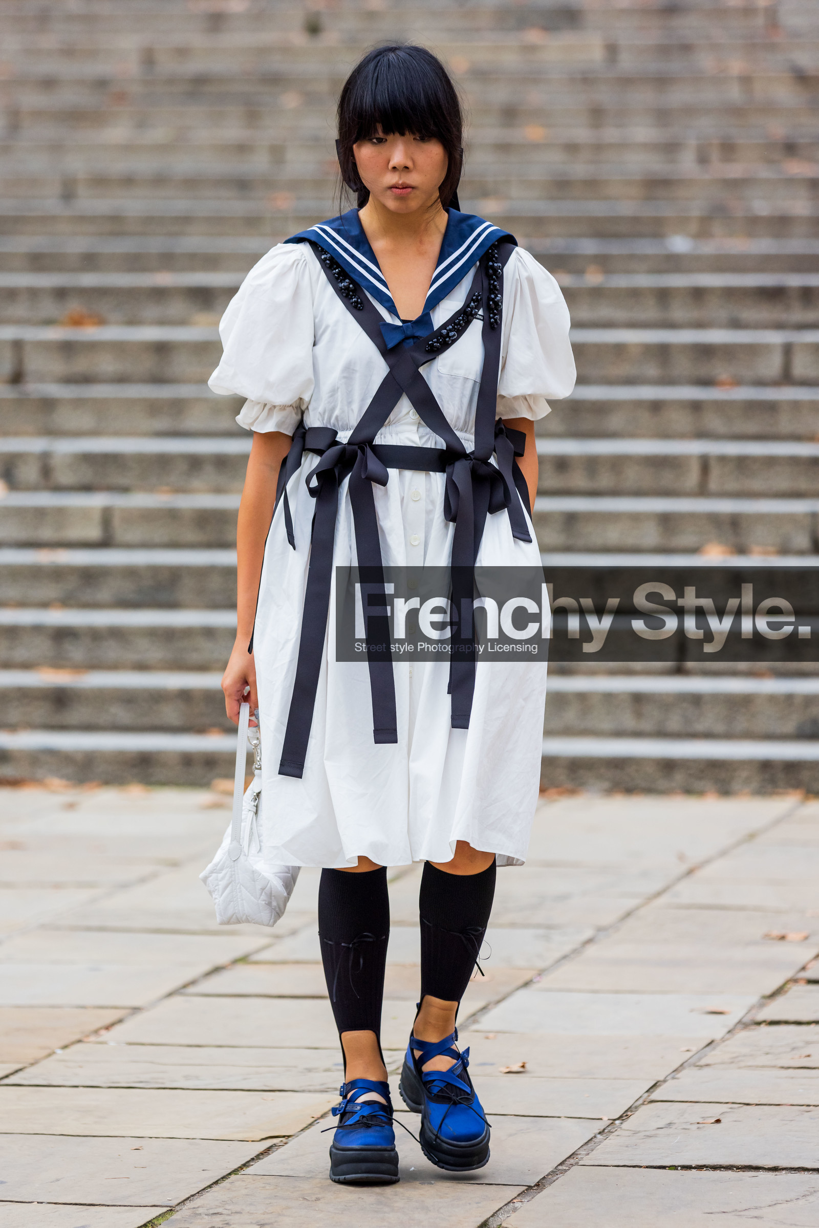 Susie Lau, midi dress, dress, white, black, shoes, leggins, ballerinas, fashion week, frenchystyle, FW, jonathan paciullo, street style, SS 22, SPRING SUMMER 2022, LFW, LONDON, vertical, full length