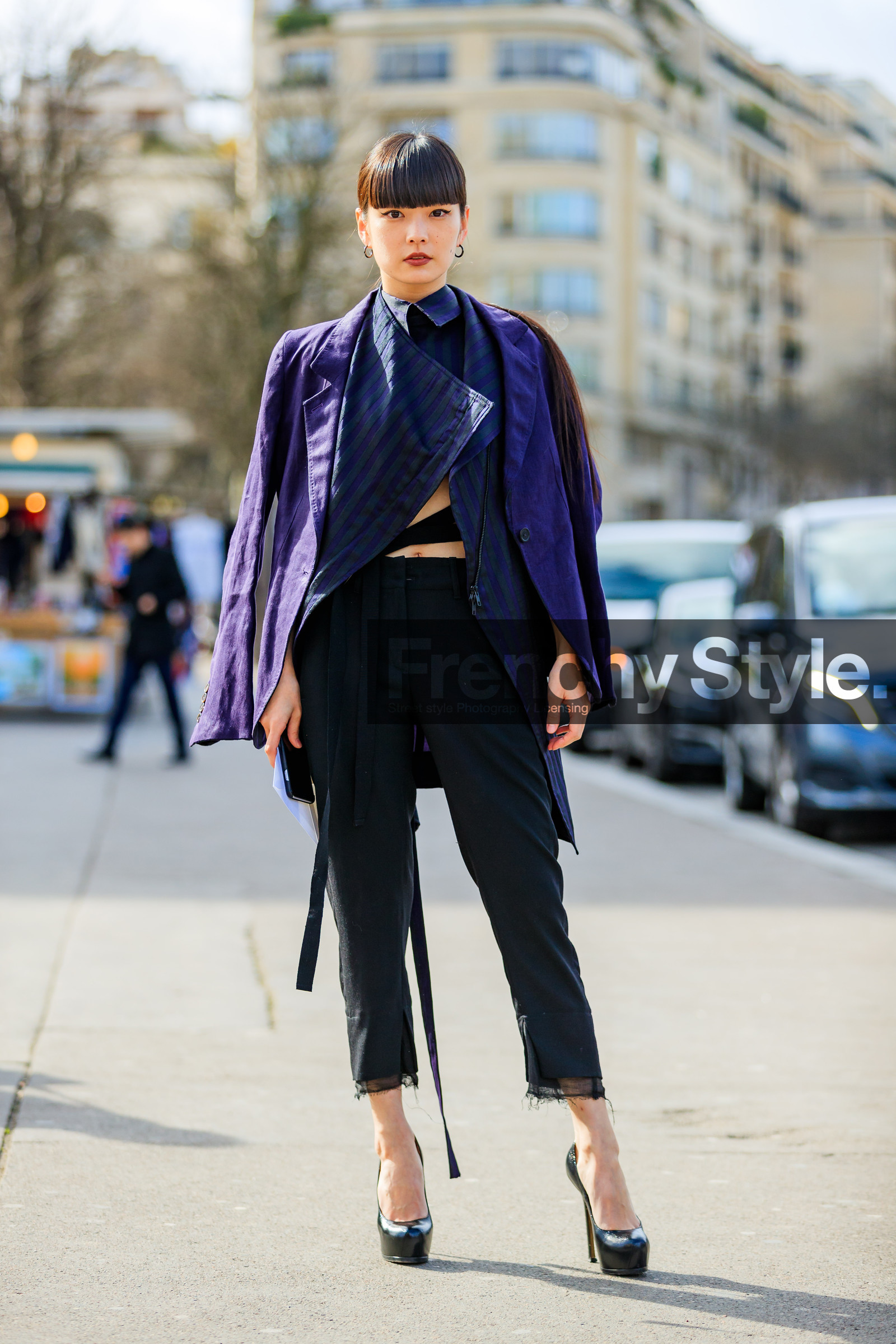 AUTUMN WINTER 2017-2018, AW 17-18, black pants, black shoes, FALL WINTER 2017-2018, fashion week, frenchystyle, full length, FW, FW 17-18, high heels, jonathan paciullo, kozue akimoto, leather shoes, PARIS, PFW, purple jacket, street style, trousers, vertical