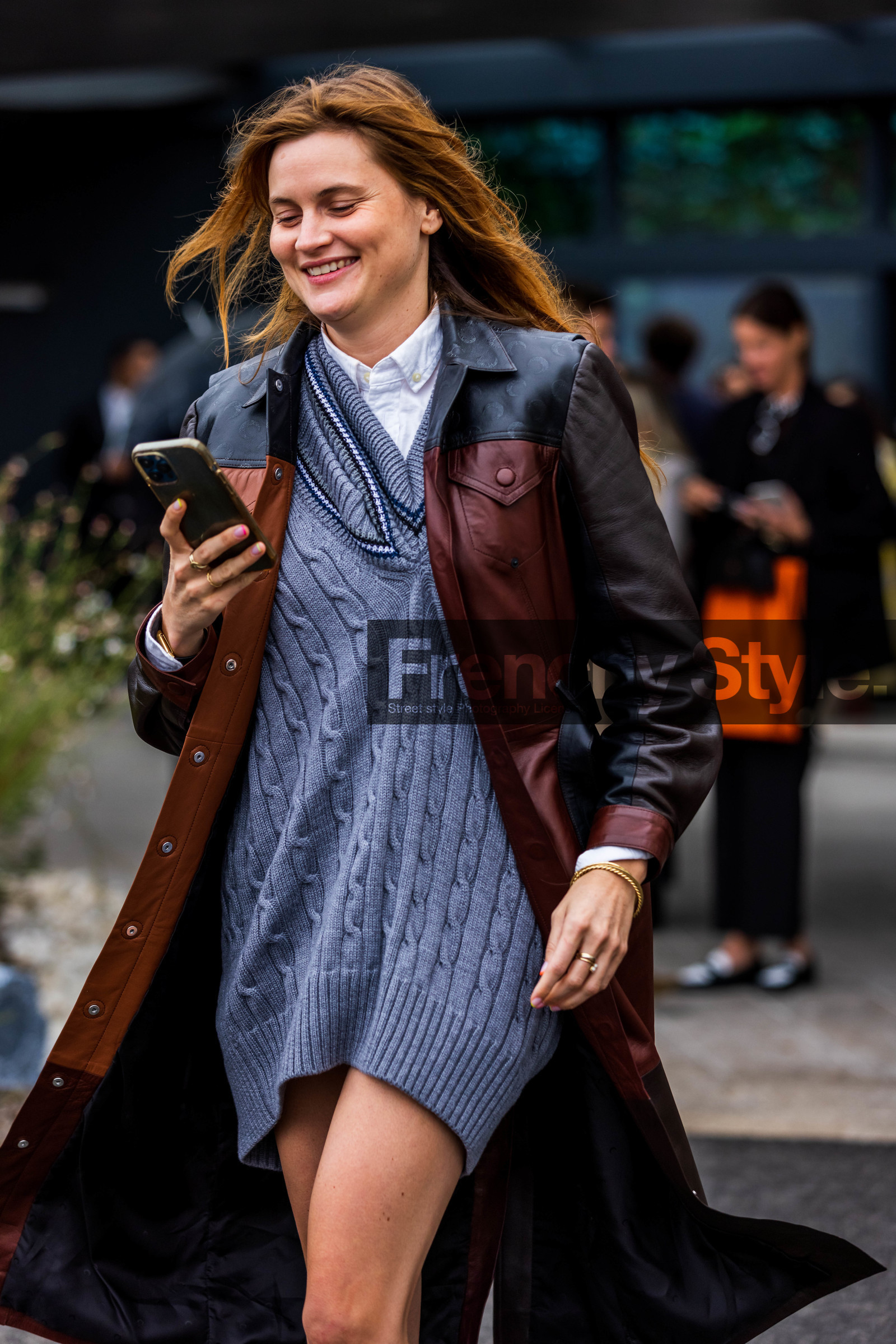 black coat, brown coat, coat, dress, Eugénie Trochu, grey dress, knitted dress, leather coat, long coat, patchwork coat, smartphone, twisted knitwear, fashion week, frenchystyle, FW, jonathan paciullo, street style, PFW, PARIS, SPRING SUMMER 2022, SS 22, vertical, atmosphere details