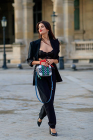 black jacket, black jeans, black bra, lace bra, cropped top, high waist jeans, boyfriend jeans, louis vuitton shoes, louis vuitton bag, monogrammed bag, checked bag, mini bag, red leather bag, green leather bag, black leather bag, white leather bag, bicolor bag, PARIS, PFW, SPRING SUMMER 2020, SS 20, fashion week, frenchystyle, FW, jonathan paciullo, street style, vertical, full length