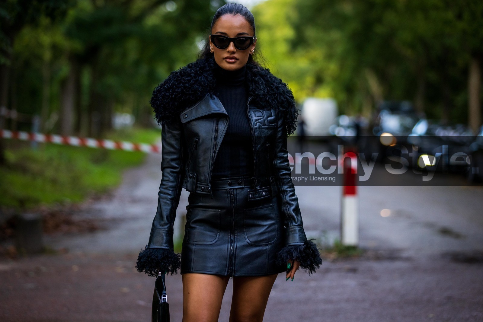 Amina Muaddi, black bag, black jacket, black monochrome, black skirt, black sunglasses, black turtleneck, blue nails, courreges look, jacket, leather bag, leather skirt, mini slort, monochrome, skirt, sunglasses, turtleneck, street style, jonathan paciullo, FW, frenchystyle, fashion week, PFW, PARIS, SPRING SUMMER 2022, SS 22, horizontal, atmosphere details