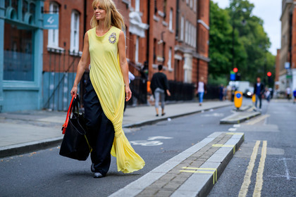jeanette madsen, yellow dress, sleeveless dress, strassed pin, long dress, drape dress, black pants, loose pants, tailored pants, split dress, fashion week, frenchystyle, FW, jonathan paciullo, street style, atmosphere details, horizontal, detail