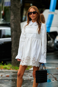 chloe loulou de saison, miu miu dress, white dress, lace dress, mini dress, pleated dress, ruffle dress, long sleeves dress, chanel sunglasses, black leather bag, animal skin bag, hand bag, PARIS, PFW, SPRING SUMMER 2020, SS 20, fashion week, frenchystyle, FW, jonathan paciullo, street style, vertical, atmosphere details, detail