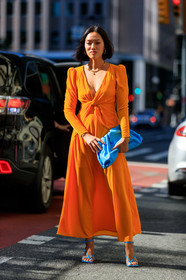 blue bag, blue shoes, bottega veneta, earrings, high heels, leather bag, leather shoes, necklace, orange dress, Tiffany Hsu, fashion week, frenchystyle, FW, jonathan paciullo, street style, NEW YORK, NYFW, SPRING SUMMER 2020, SS 20, vertical, full length