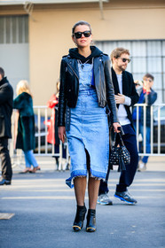 AUTUMN WINTER 2017-2018, AW 17-18, black bag, black jacket, black perfecto, black shoes, black sweater, blue denim, denim skirt, FALL WINTER 2017-2018, fashion week, fishnet, frenchystyle, full length, FW, FW 17-18, high heels, hoodie, jonathan paciullo, leather bag, leather jacket, leather perfecto, leather shoes, MFW, MILAN, necklace, pearls, printed sweater, street style, studs, sunglasses, tights, vertical