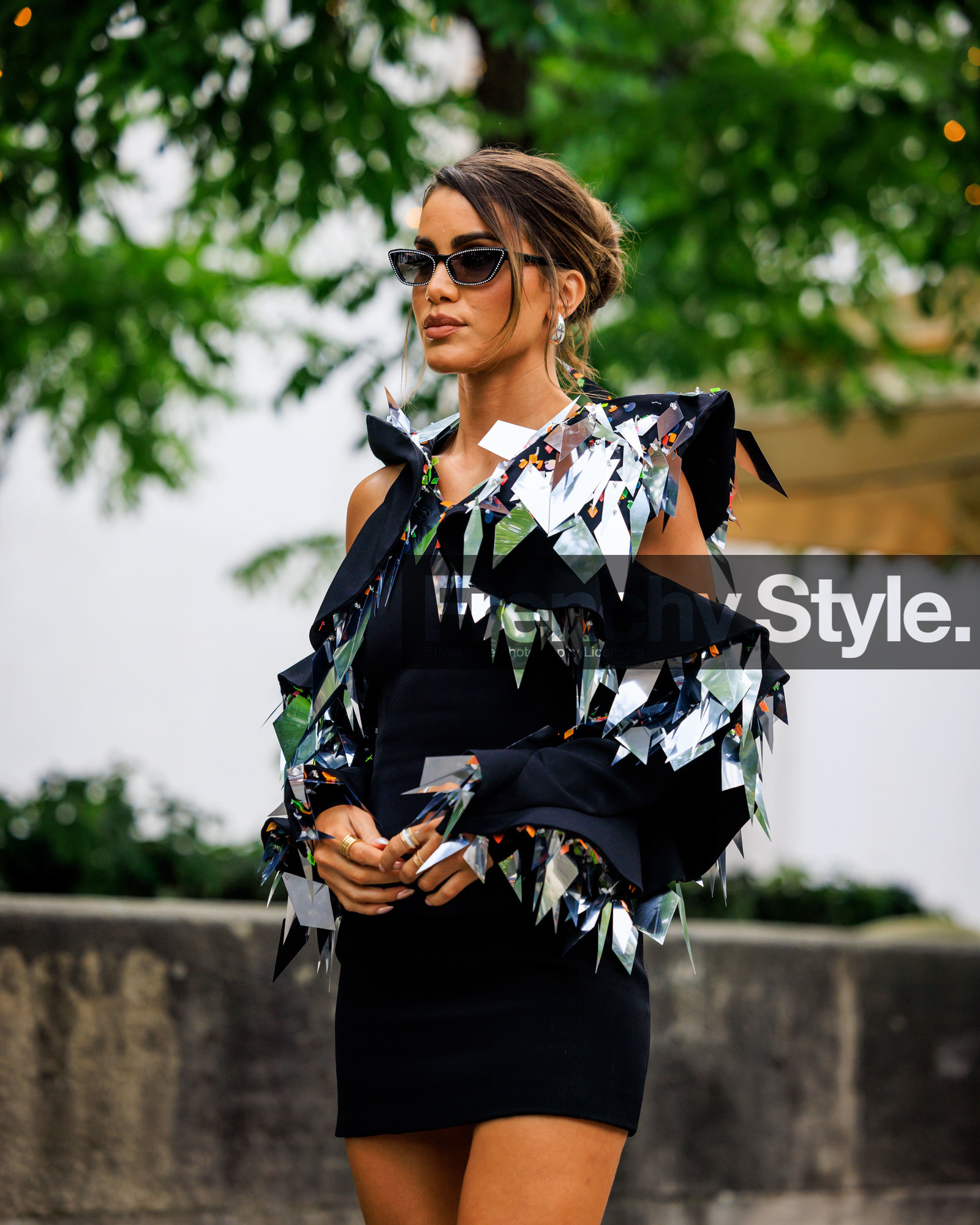 fashion week, frenchystyle, FW, jonathan paciullo, street style, PFW, PARIS, FW 23-24, FALL WINTER 2023-2024, AUTUMN WINTER 2023-2024, HAUTE COUTURE, vertical, atmosphere details, detail