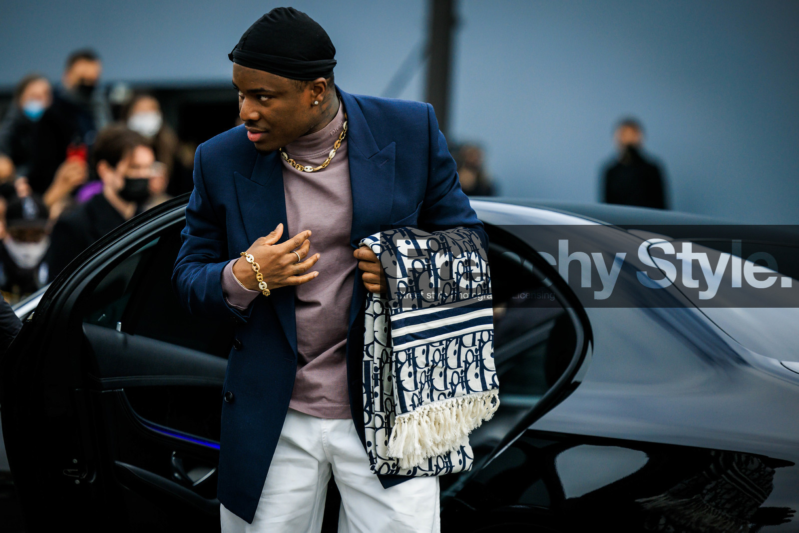 menswear, fashion week, frenchystyle, FW, jonathan paciullo, street style, PFW, PARIS, FALL WINTER 2022-2023, AUTUMN WINTER 2022-2023, FW 22-23, atmosphere details, detail, horizontal