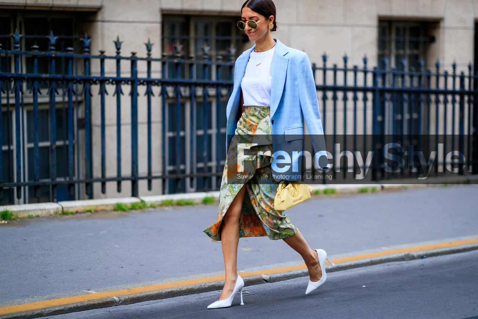 light blue jacket, blue jacket, striped jacket, checked jacket, white t-shirt, wrap skirt, floral printed skirt, ruffle skirt, mid long skirt, yellow leather bag, light yellow leather bag, hand bag, aviator sunglasses, golden frame sunglasses, golden earrings, golden necklace, diamond necklace, white leather pumps, sharp end shoes, fashion week, frenchystyle, FW, jonathan paciullo, street style, PFW, PARIS, AUTUMN WINTER 2021-2022, FALL WINTER 2021-2022, FW 21-22, atmosphere details, horizontal, full length
