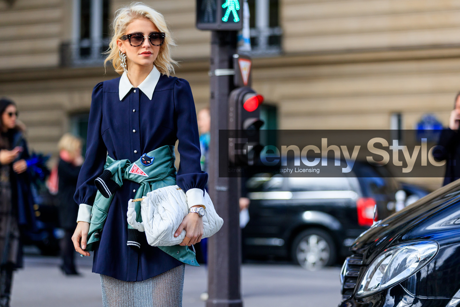 atmosphere details, AUTUMN WINTER 2017-2018, AW 17-18, blue shirt, caro daur, detail, embroidered jacket, FALL WINTER 2017-2018, fashion week, frenchystyle, FW, FW 17-18, green jacket, horizontal, jonathan paciullo, leather bag, metallic skirt, miu miu, PARIS, PFW, street style, sunglasses, tied up jacket, white bag