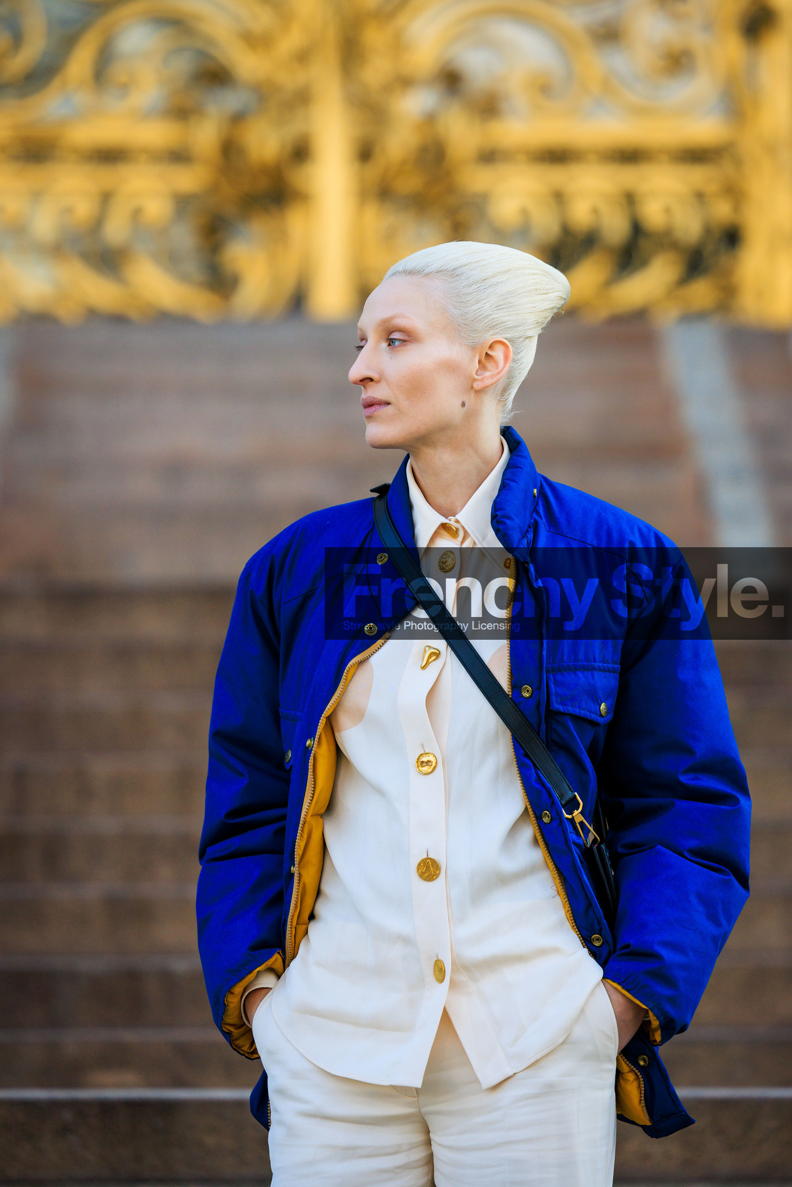 white hair, blue jacket, model, white shirt, buttoned shirt, white trousers, hair style, schiaparelli, fashion week, frenchystyle, FW, jonathan paciullo, street style, PARIS, PFW, SPRING SUMMER 2022, SS 22, atmosphere details, detail, vertical
