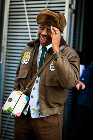 menswear, fashion week, frenchystyle, FW, jonathan paciullo, street style, PFW, PARIS, FALL WINTER 2022-2023, AUTUMN WINTER 2022-2023, FW 22-23, atmosphere details, detail, vertical