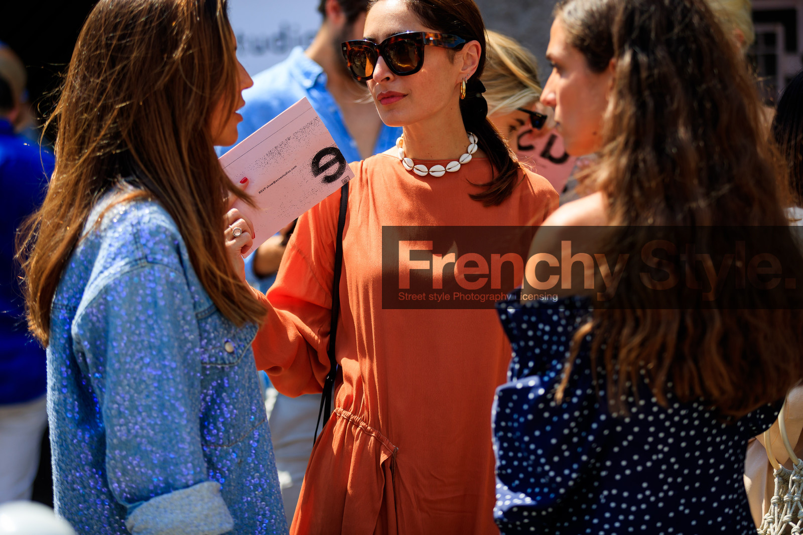 earrings, necklace, orange dress, sunglasses, fashion week, frenchystyle, FW, jonathan paciullo, street style, PFW, PARIS, atmosphere details, horizontal, detail, AUTUMN WINTER 2018-2019, FALL WINTER 2018-2019, FW 18-19, geraldine boublil, deborah reyner sebag