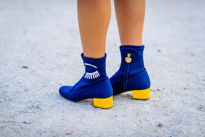 atmosphere details, blue boots, detail, drawings, fashion week, frenchystyle, FW, horizontal, jonathan paciullo, PARIS, PFW, SPRING SUMMER 2017, SS 17, street style, yellow, yuyu zhangzou, zip