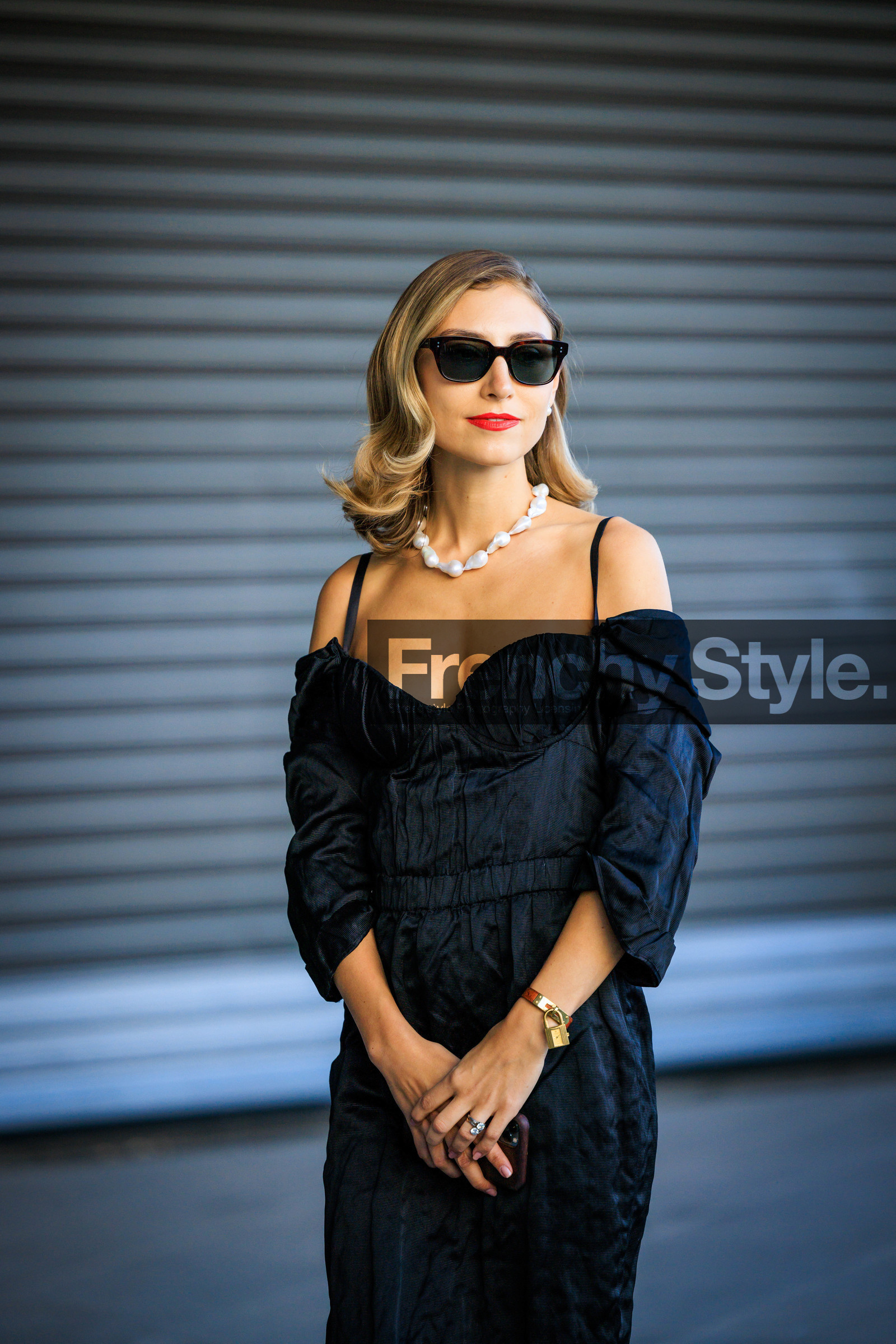 black sunglasses, pearl necklcae, black midi dress, creased dress, leather sandals, red lips, jenny walton, fashion week, frenchystyle, FW, jonathan paciullo, street style, vertical, atmosphere details, detail