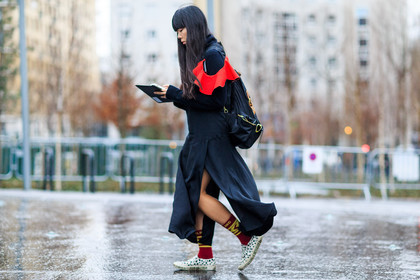 atmosphere details, AUTUMN WINTER 2016-2017, AW 16-17, backpack, black bag, black dress, FALL WINTER 2016-2017, fashion week, frenchystyle, full length, FW, FW 16-17, horizontal, jonathan paciullo, long dress, PARIS, PFW, printed shoes, street style, susie lau, white slippers
