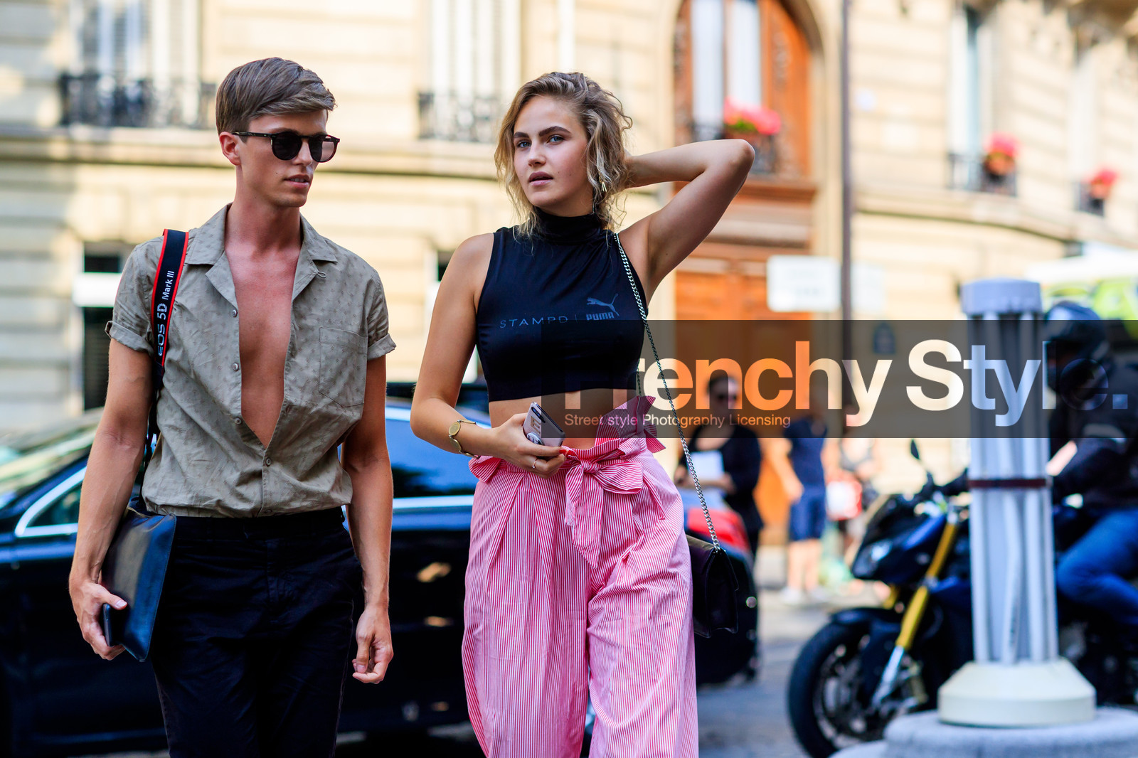 atmosphere details, black bag, black top, cropped top, detail, elena carriere, fashion week, frenchystyle, FW, high waist, horizontal, jonathan paciullo, leather bag, MENSWEAR, PARIS, PFW, pink pants, puma, SPRING SUMMER 2018, SS 18, street style, striped pants, trousers