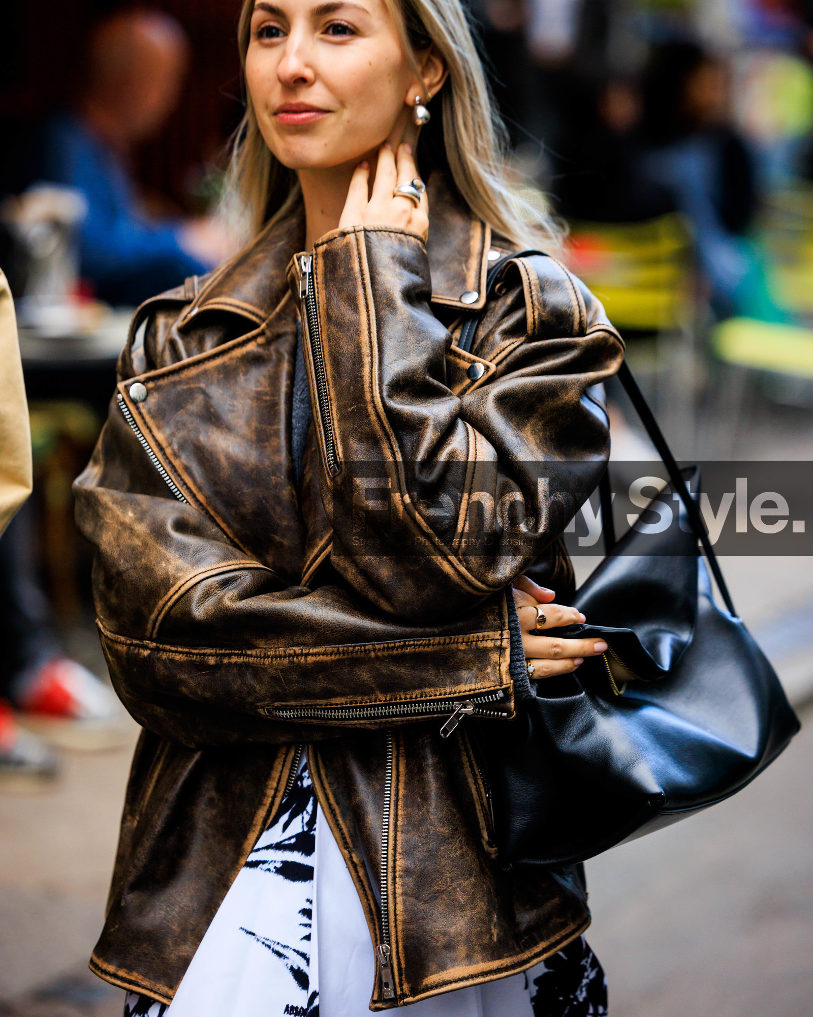 fashion week, frenchystyle, FW, jonathan paciullo, street style, COPENHAGEN, CPHFW, SPRING SUMMER 2024, SS 24, vertical, atmosphere details, detail
